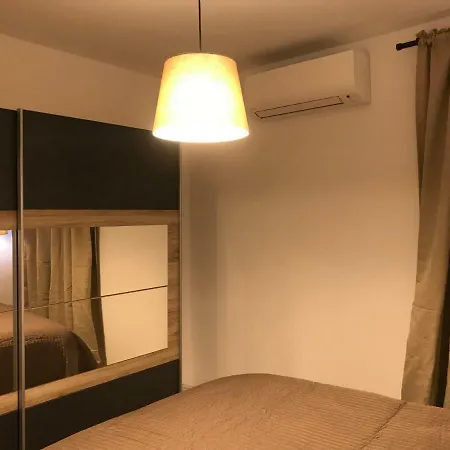 Apartamento Ultra