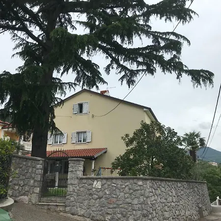 Ultra Apartamento Lovran